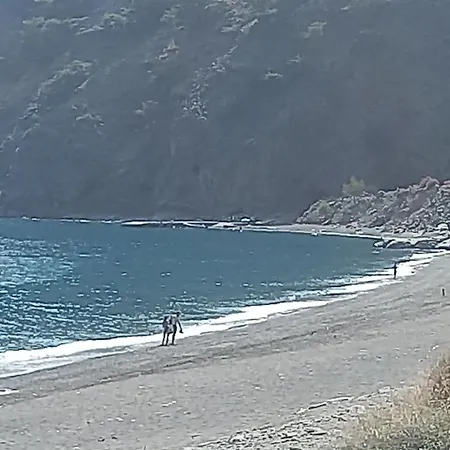 Zorbas Aparthotel Agia Roumeli