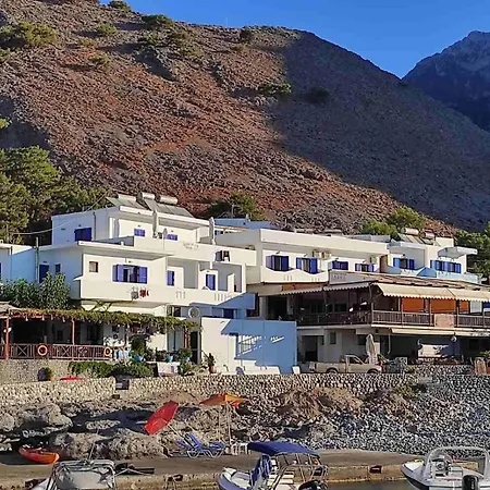 Zorbas Aparthotel *